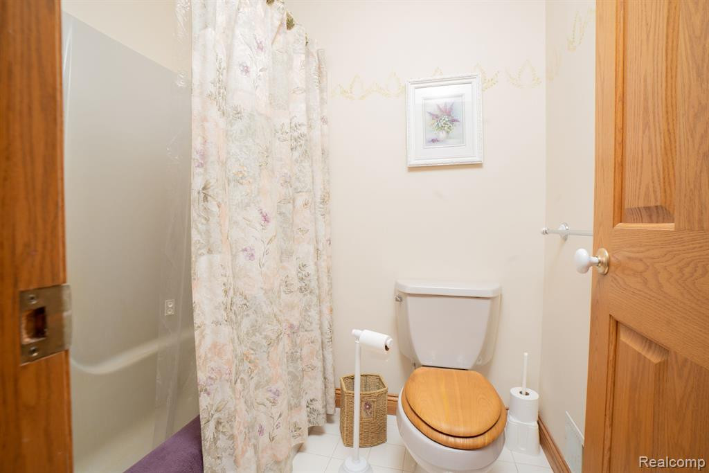 5311 E SHERWOOD Road, Webberville, MI 48892 — Photo 19
