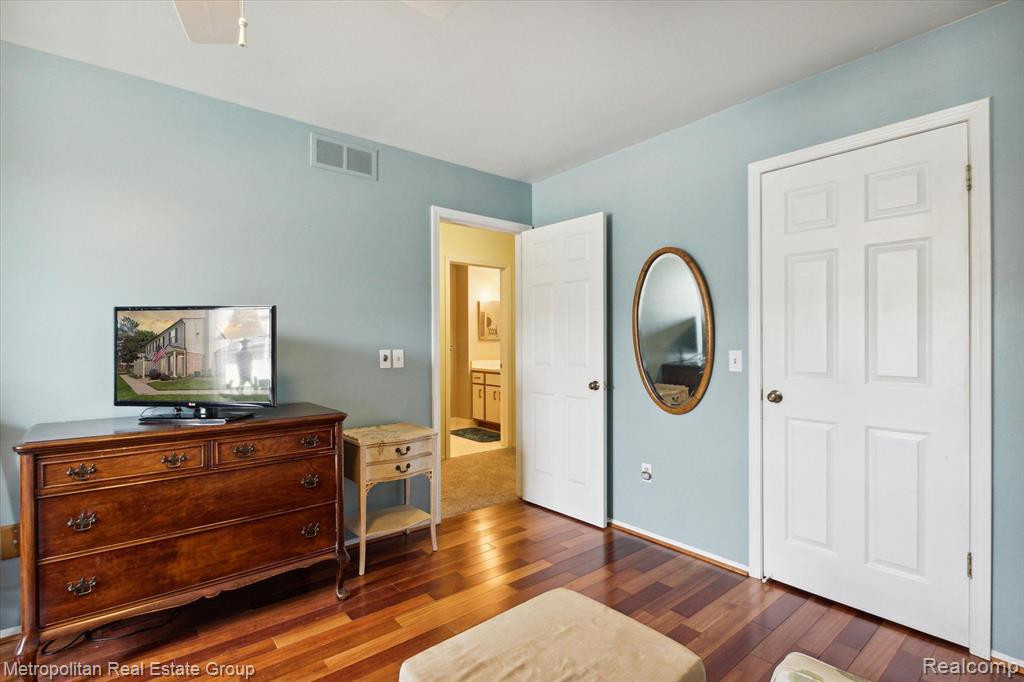 1516 DOVER Hill S, Walled Lake, MI 48390 — Photo 21