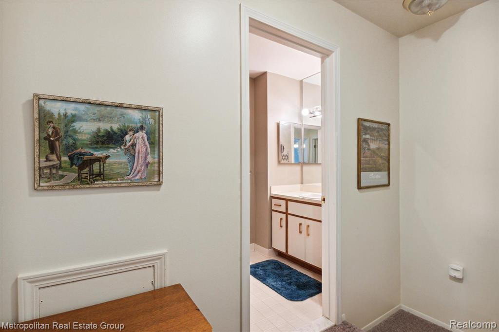 1516 DOVER Hill S, Walled Lake, MI 48390 — Photo 22