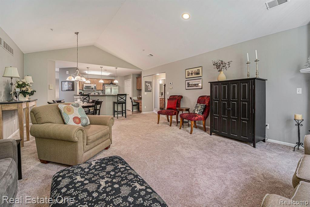 18206 ADRI Circle, 128, Walled Lake, MI 48390 — Photo 4