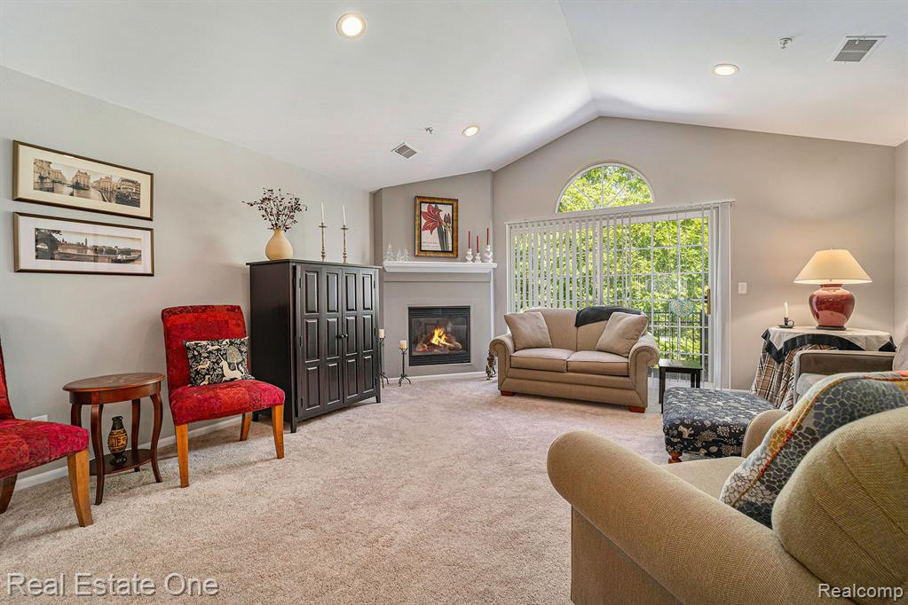 18206 ADRI Circle, 128, Walled Lake, MI 48390 — Photo 6