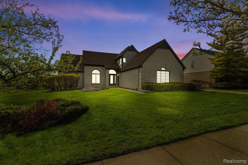 7029 POPPLETON Road, Canton, MI 48187 — Photo 2