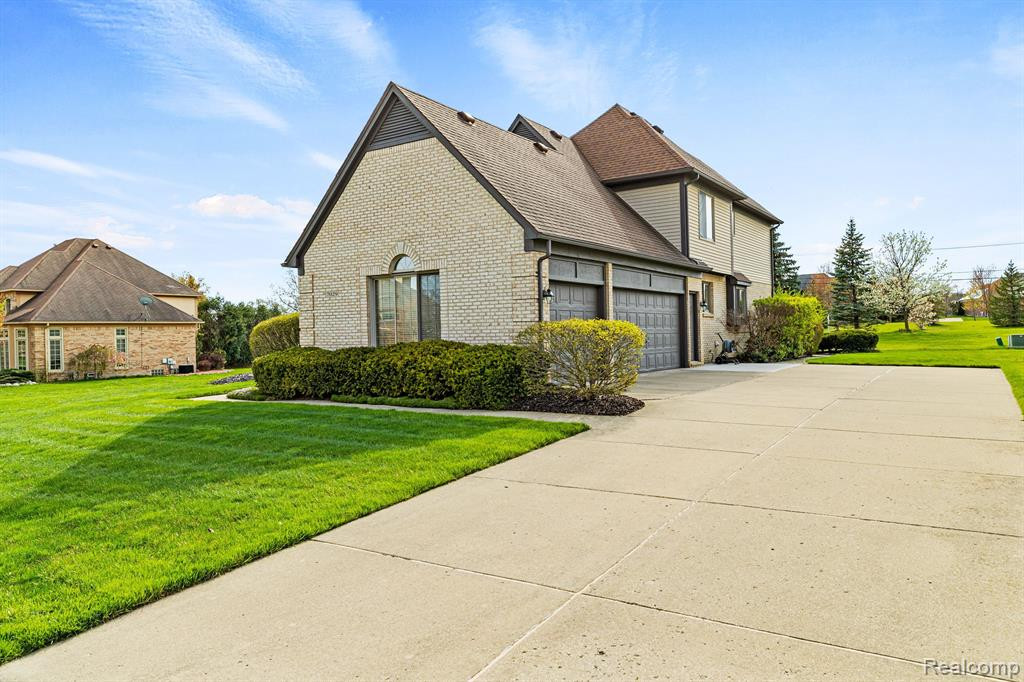 7029 POPPLETON Road, Canton, MI 48187 — Photo 4