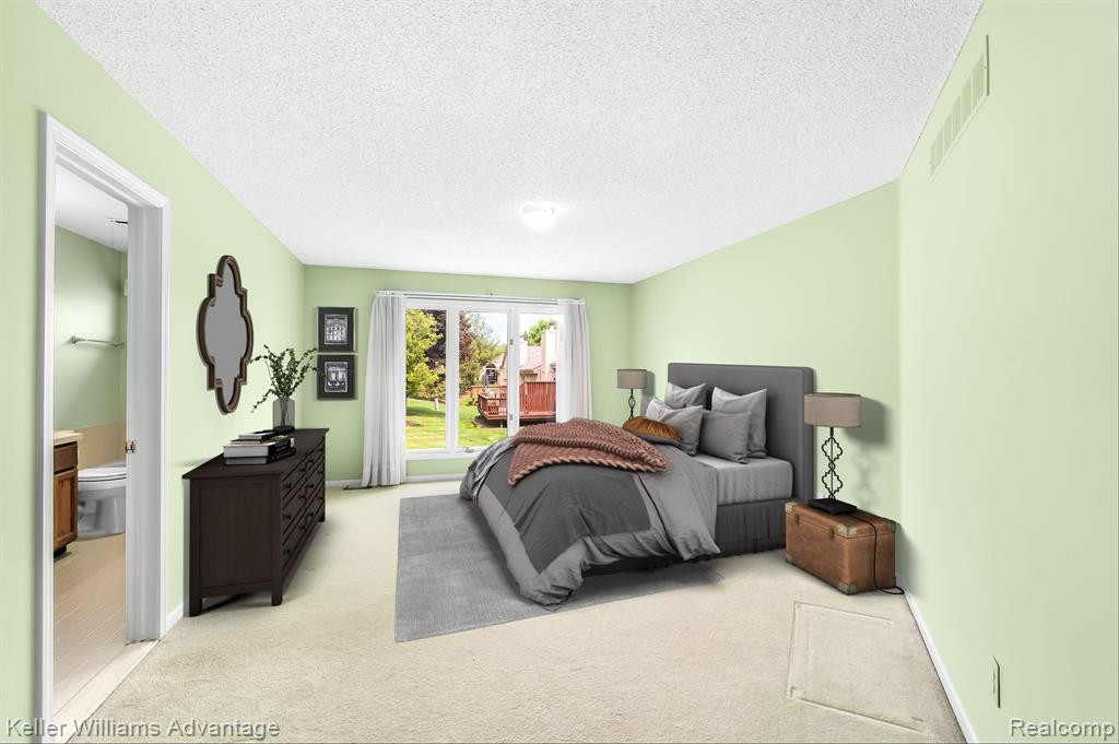 35036 RED PINE Drive, Farmington Hills, MI 48335 — Photo 10