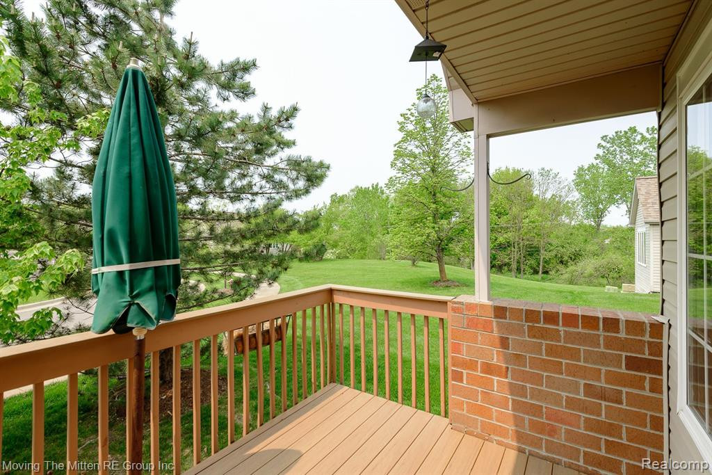 582 LANCASTER Court, Saline, MI 48176 — Photo 14