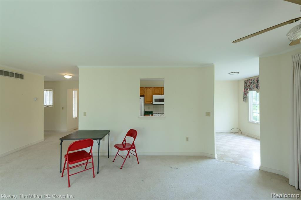 582 LANCASTER Court, Saline, MI 48176 — Photo 21