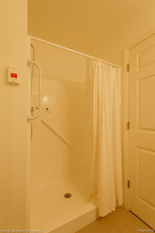 582 LANCASTER Court, Saline, MI 48176 — Photo 31
