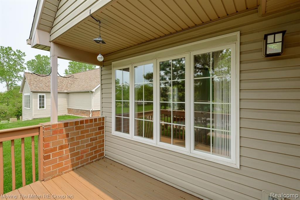 582 LANCASTER Court, Saline, MI 48176 — Photo 47