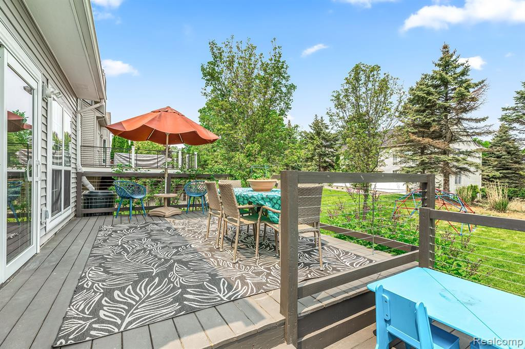 1790 RIVERWOOD Drive, Ann Arbor, MI 48103 — Photo 9