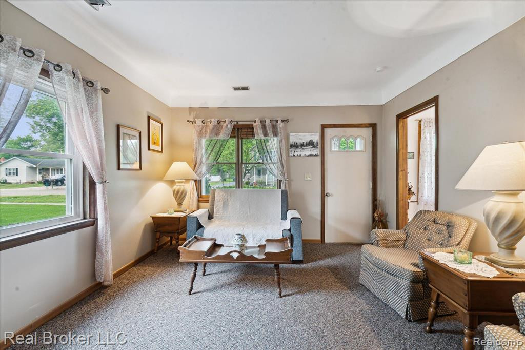 12768 HORAN Street, Carleton, MI 48117 — Photo 6