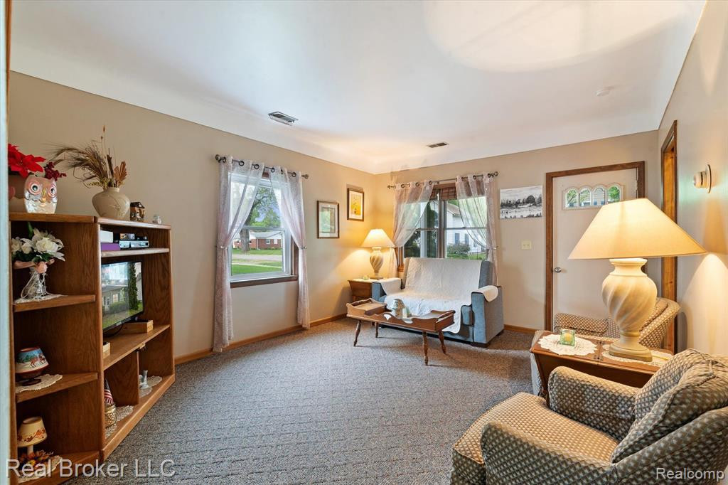 12768 HORAN Street, Carleton, MI 48117 — Photo 7