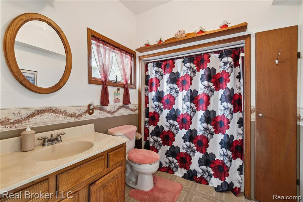 12768 HORAN Street, Carleton, MI 48117 — Photo 16