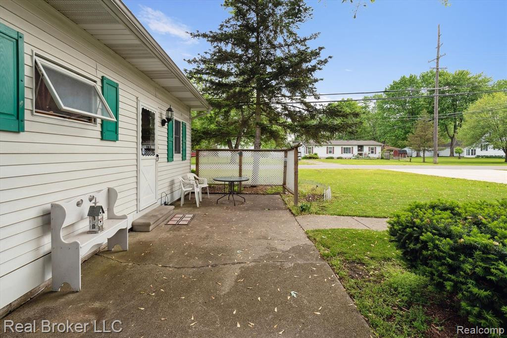 12768 HORAN Street, Carleton, MI 48117 — Photo 27