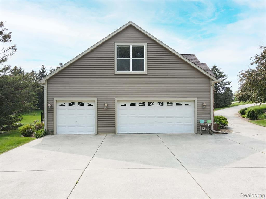 7633 Quail Ridge Drive, Dexter, MI 48130 — Photo 3