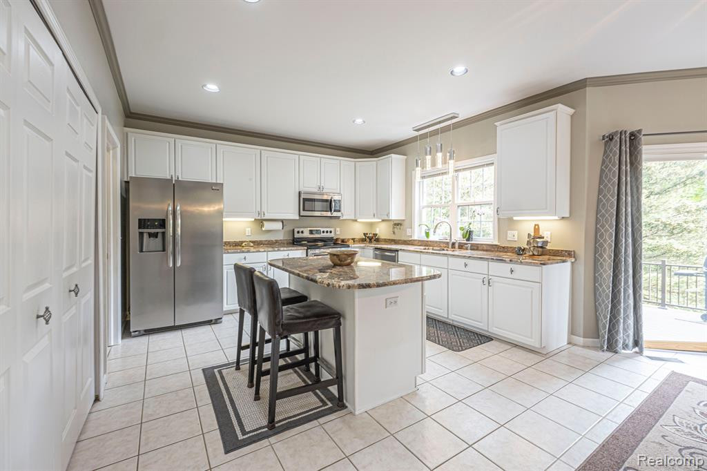 7633 Quail Ridge Drive, Dexter, MI 48130 — Photo 5
