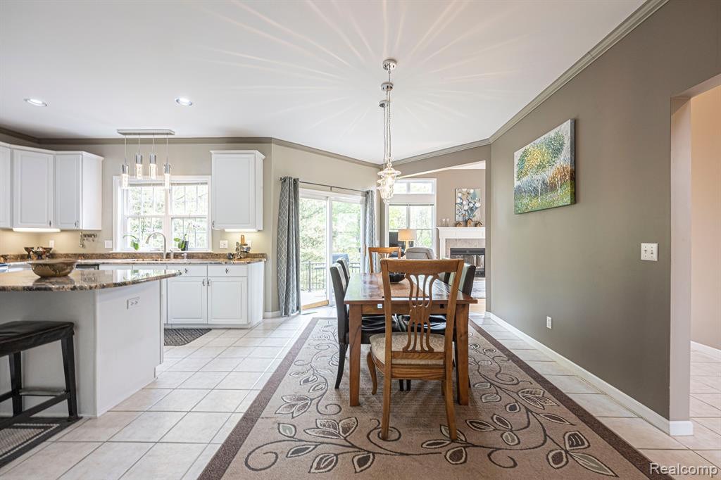7633 Quail Ridge Drive, Dexter, MI 48130 — Photo 9