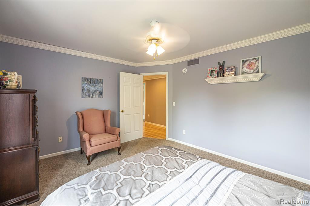 7633 Quail Ridge Drive, Dexter, MI 48130 — Photo 23