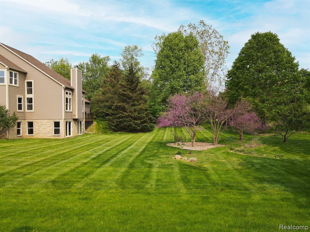 7633 Quail Ridge Drive, Dexter, MI 48130 — Photo 40