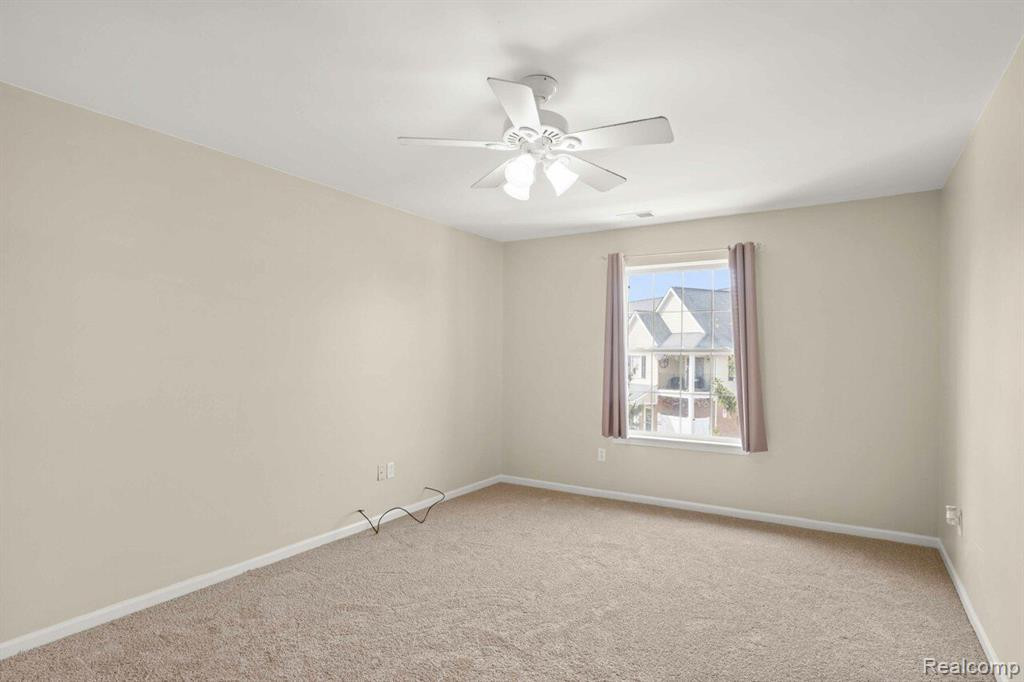 1138 RIAL LAKE Drive, Howell, MI 48843 — Photo 8