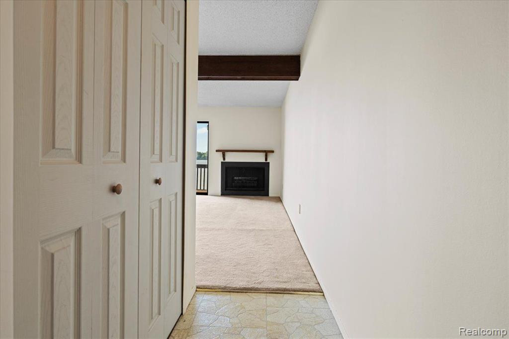 800 CLIFFS Drive, 107F, Ypsilanti, MI 48198 — Photo 3