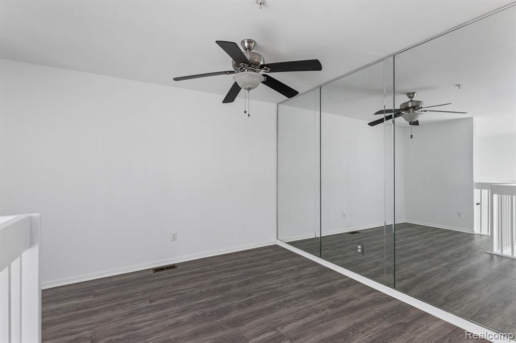 1911 Campau Farms Circle, Detroit, MI 48207 — Photo 11