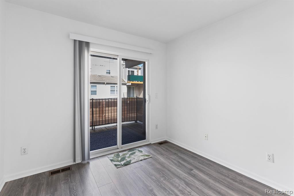 1911 Campau Farms Circle, Detroit, MI 48207 — Photo 20