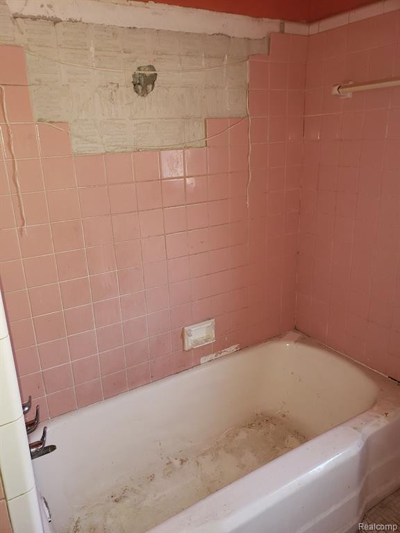 8410 CARRIE Street, Detroit, MI 48211 — Photo 3
