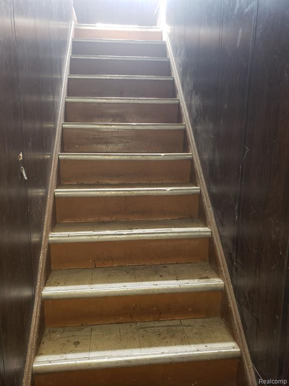 8410 CARRIE Street, Detroit, MI 48211 — Photo 8