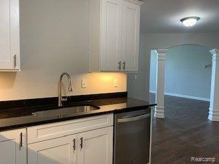 44630 HEATHER Lane, Canton, MI 48187 — Photo 24