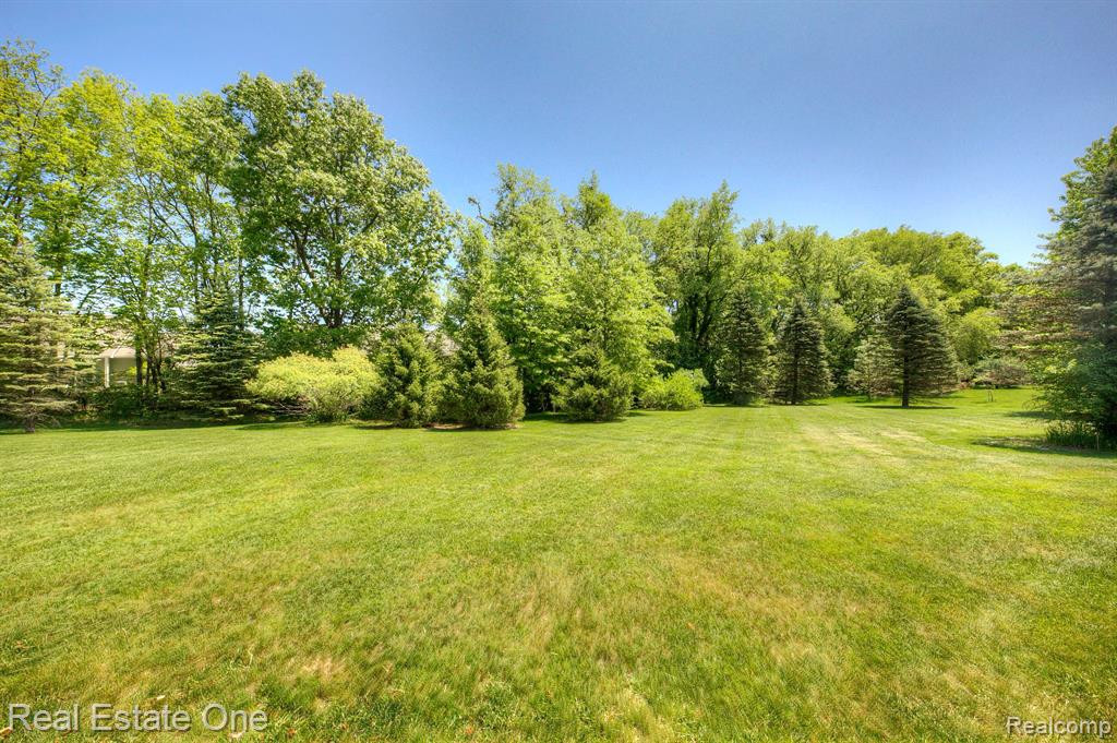 3042 Sandhill Drive, Dexter, MI 48130 — Photo 11