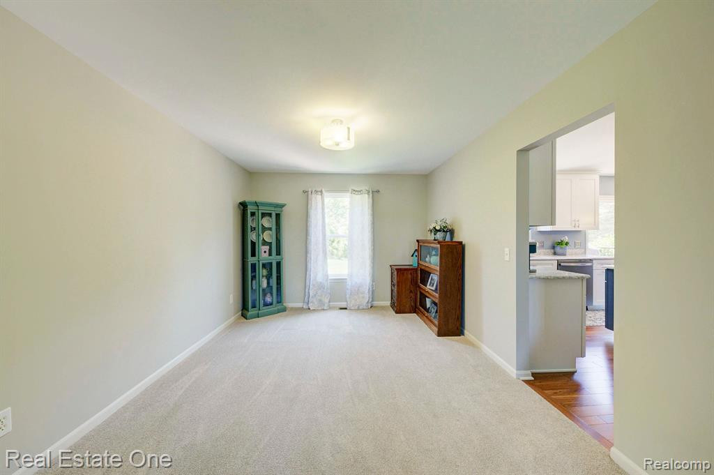 3042 Sandhill Drive, Dexter, MI 48130 — Photo 32