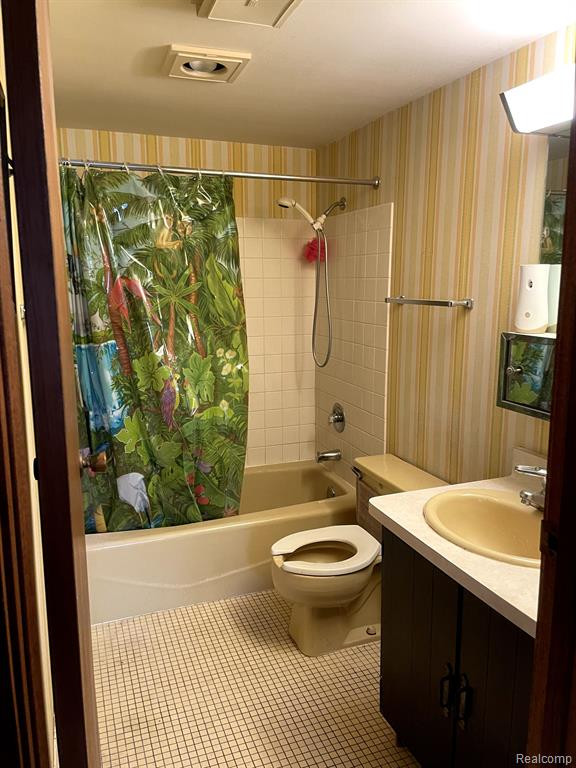 438 S LAKE Street, Port Sanilac, MI 48469 — Photo 7