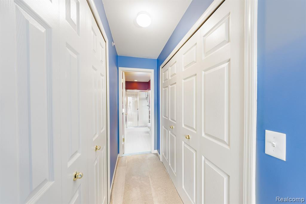 2102 Trailway Court, Commerce Twp, MI 48390 — Photo 19