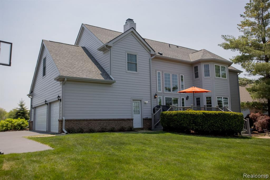 649 DORNOCH Drive, Ann Arbor, MI 48103 — Photo 2