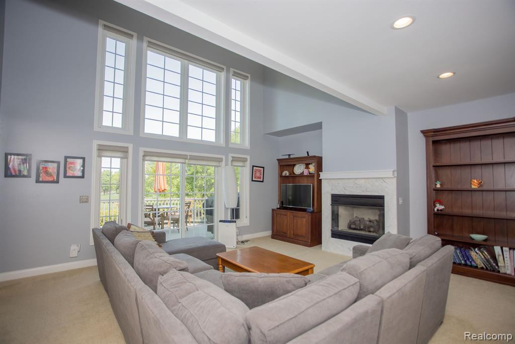 649 DORNOCH Drive, Ann Arbor, MI 48103 — Photo 8