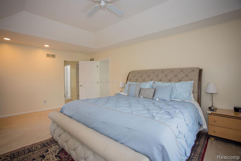 649 DORNOCH Drive, Ann Arbor, MI 48103 — Photo 22