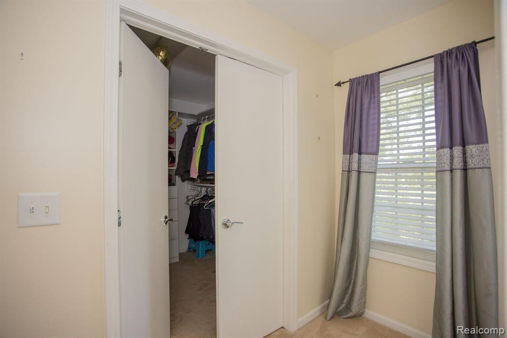 649 DORNOCH Drive, Ann Arbor, MI 48103 — Photo 28