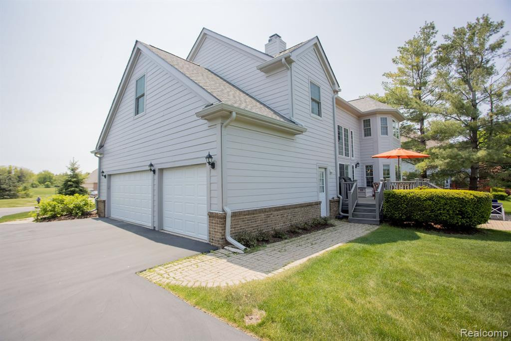 649 DORNOCH Drive, Ann Arbor, MI 48103 — Photo 48