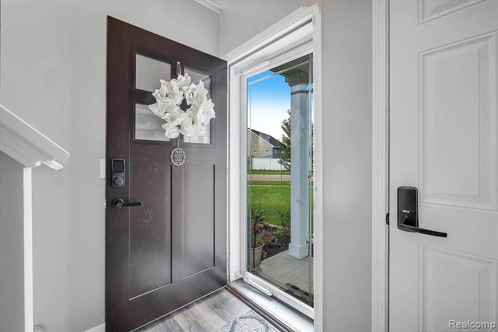 3756 AMBER OAKS Drive, Howell, MI 48855 — Photo 6