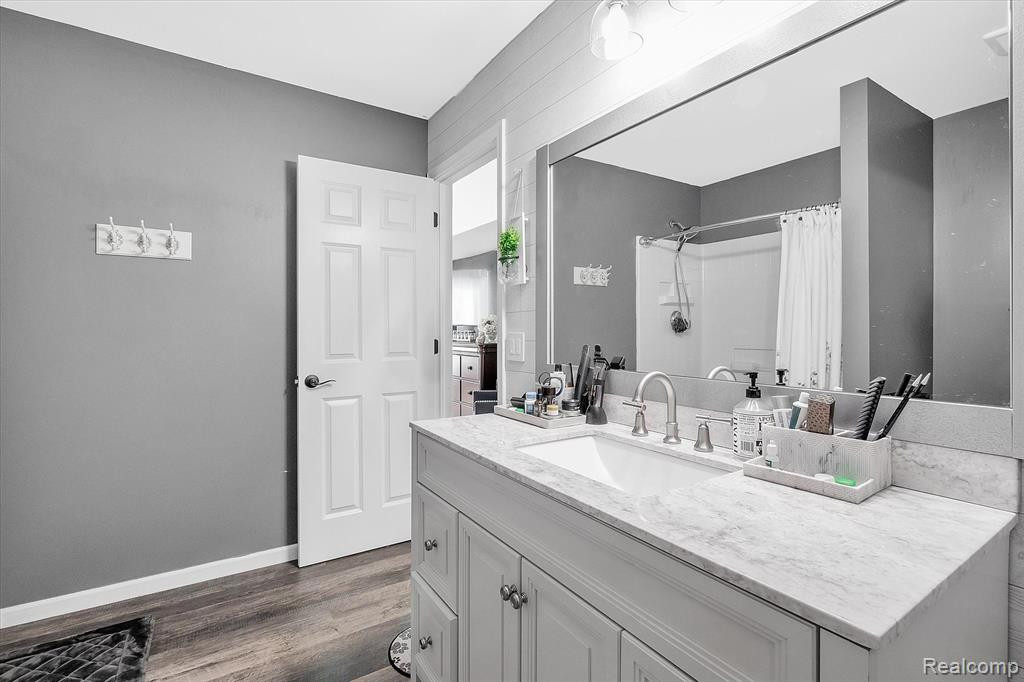 3756 AMBER OAKS Drive, Howell, MI 48855 — Photo 19