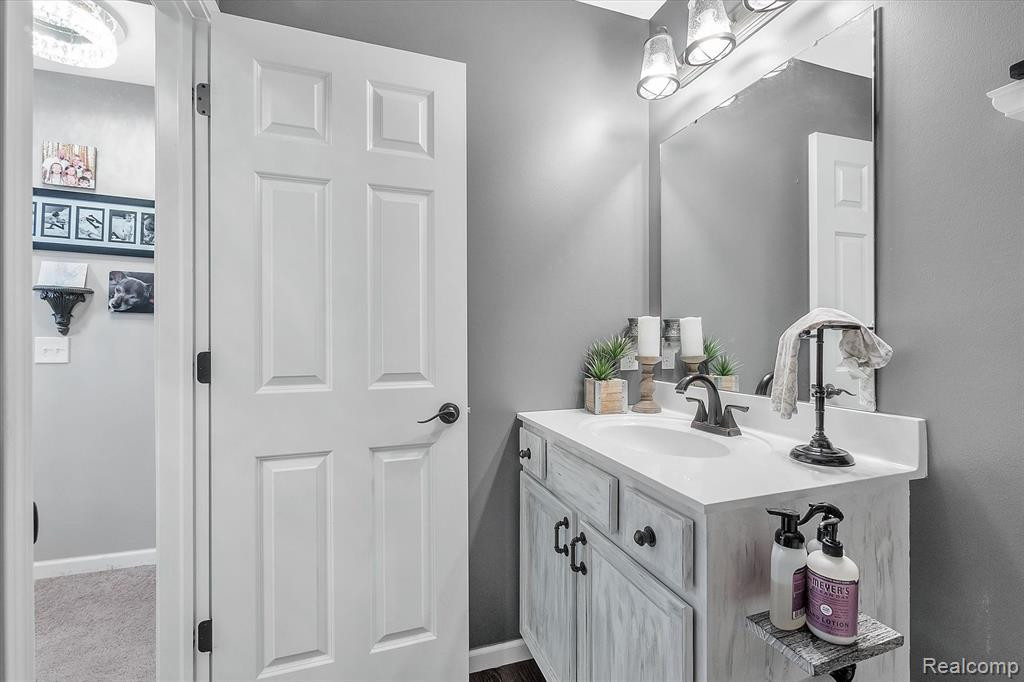 3756 AMBER OAKS Drive, Howell, MI 48855 — Photo 23
