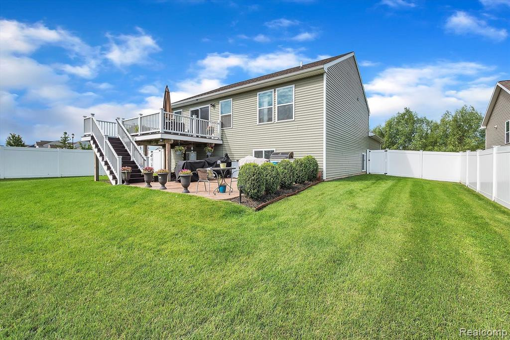 3756 AMBER OAKS Drive, Howell, MI 48855 — Photo 28