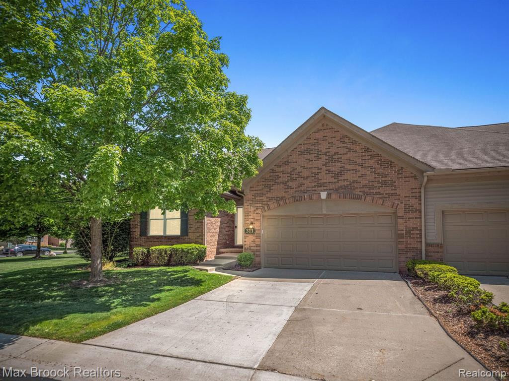311 WINSLOW Circle, Commerce Twp, MI 48390 — front exterior