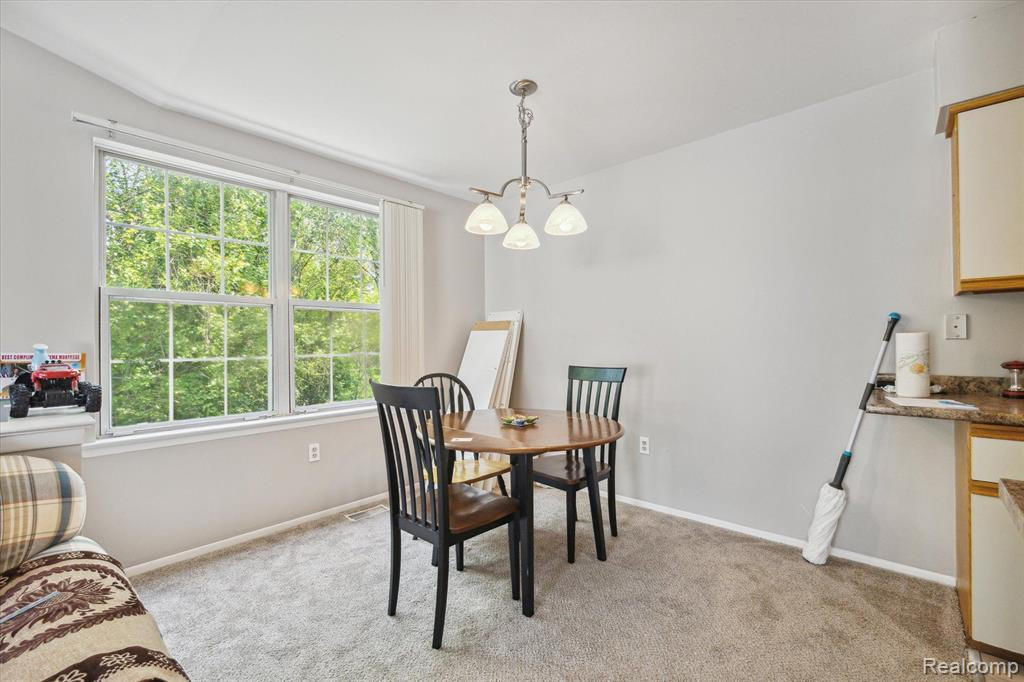 2128 HIDDEN MEADOWS Drive, D, Walled Lake, MI 48390 — Photo 9