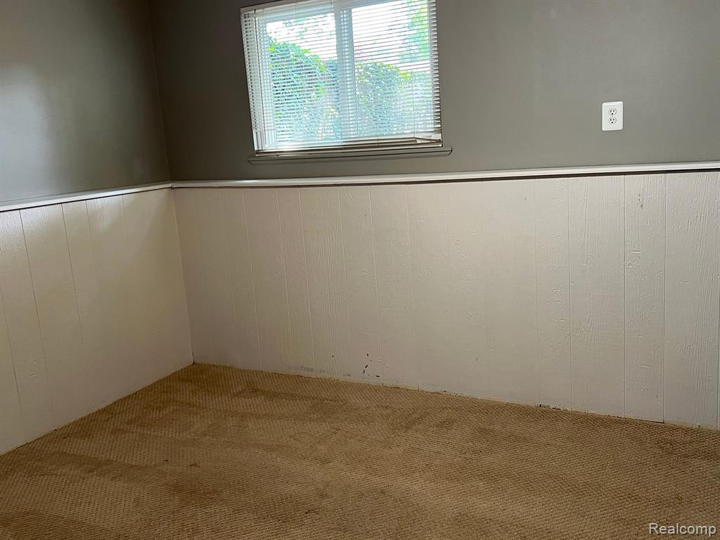 1147 HAMPSHIRE Drive, Canton, MI 48188 — Photo 22