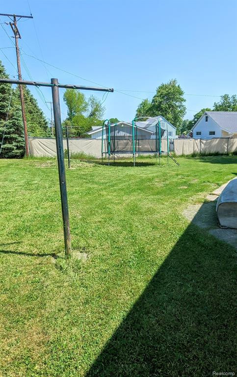 6883 JEFFERSON Road, North Branch, MI 48461 — Photo 5