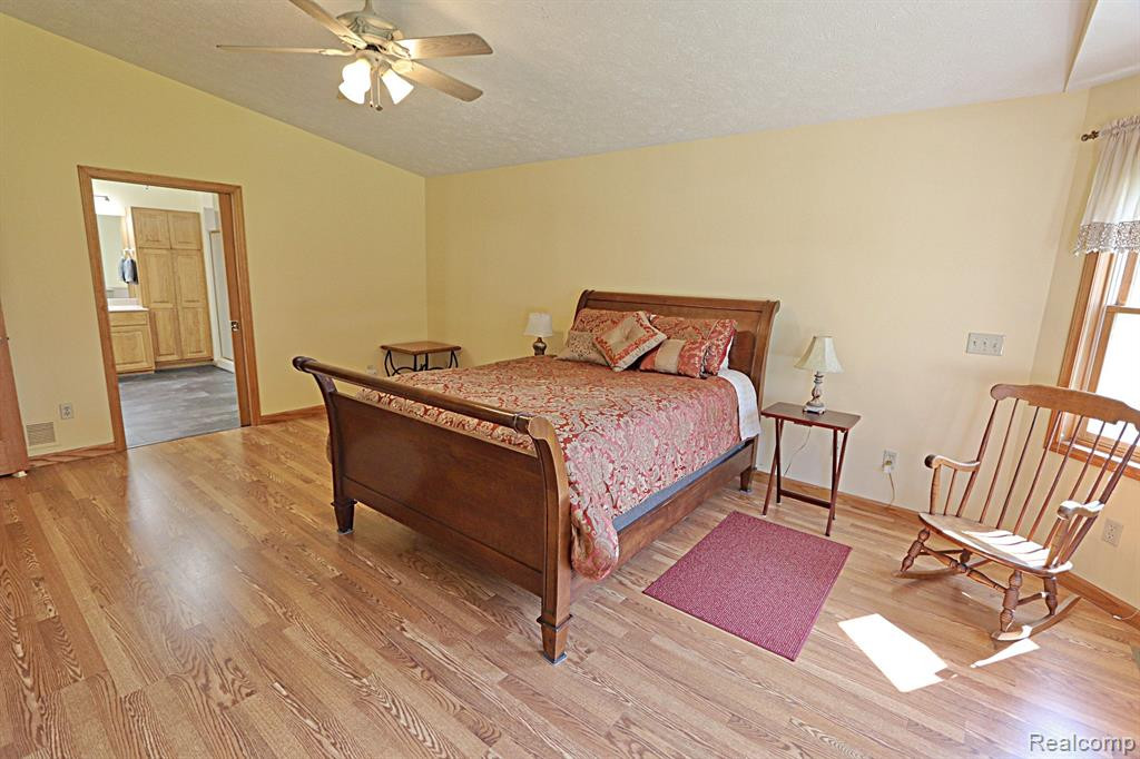 4860 BELL OAK Road, Webberville, MI 48892 — Photo 24
