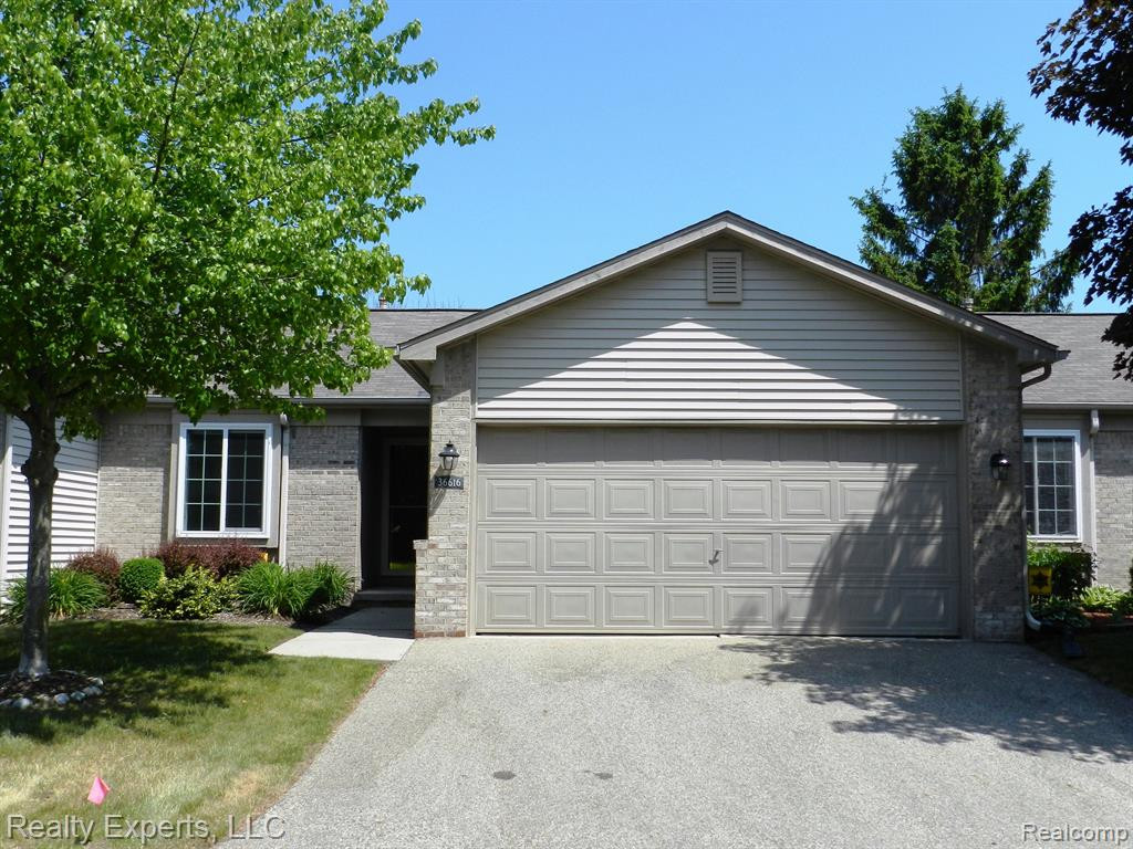 36616 DEERHURST N, Westland, MI — front exterior