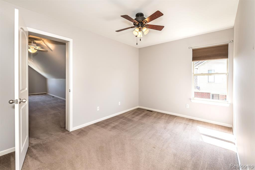 54110 West Court, South Lyon, MI 48178 — Photo 22