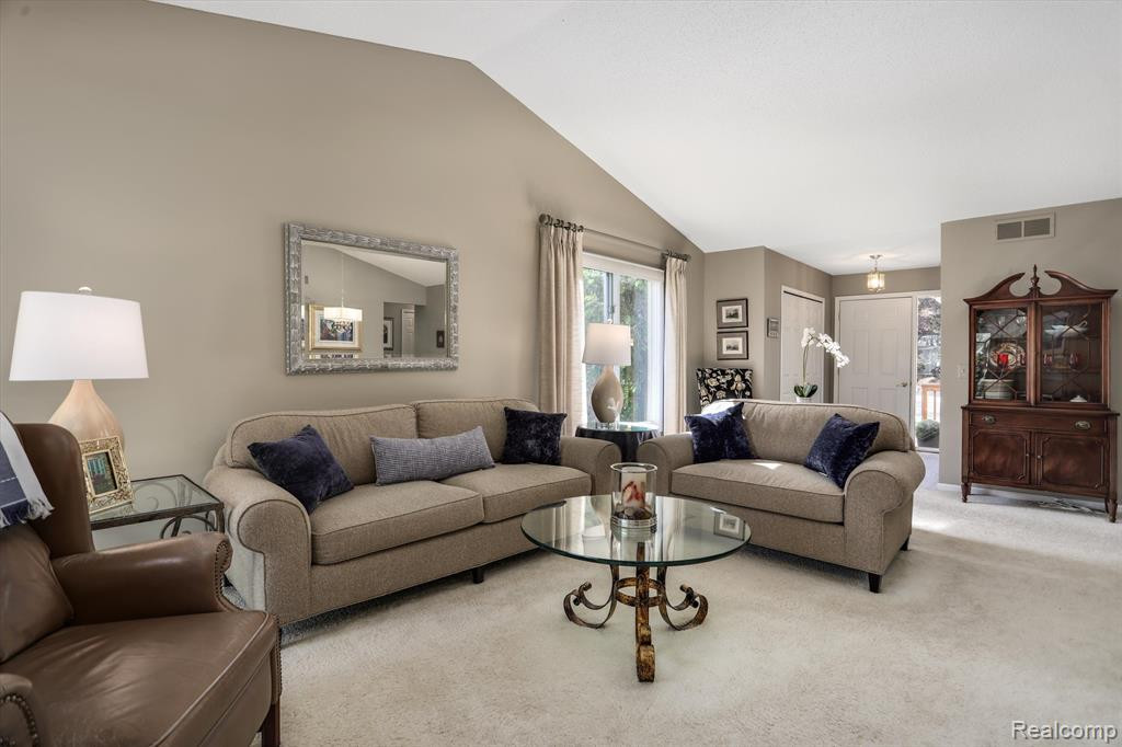 21635 RIVER RIDGE Trail, Farmington Hills, MI 48335 — Photo 15